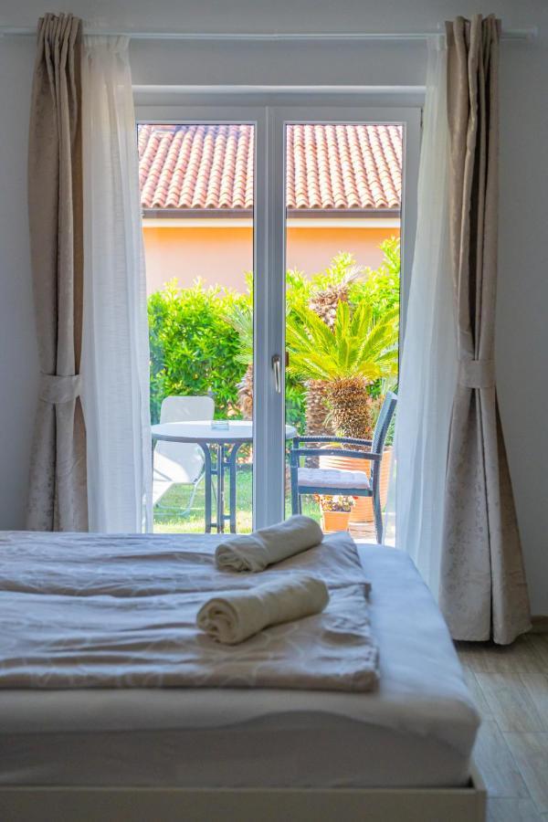 Harmony Inn Apartments בפורטורוז מראה חיצוני תמונה
