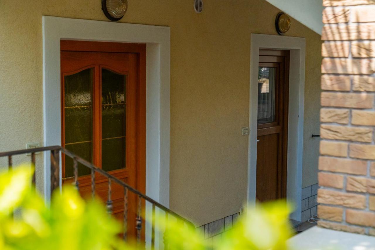 Harmony Inn Apartments בפורטורוז מראה חיצוני תמונה