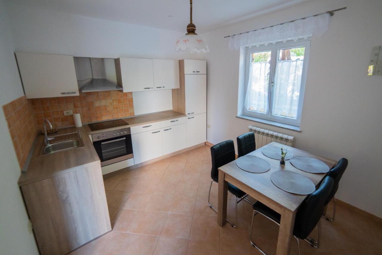 Harmony Inn Apartments בפורטורוז מראה חיצוני תמונה