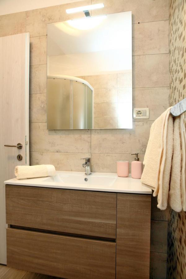 Harmony Inn Apartments בפורטורוז מראה חיצוני תמונה
