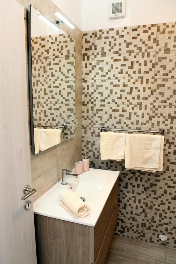 Harmony Inn Apartments בפורטורוז מראה חיצוני תמונה
