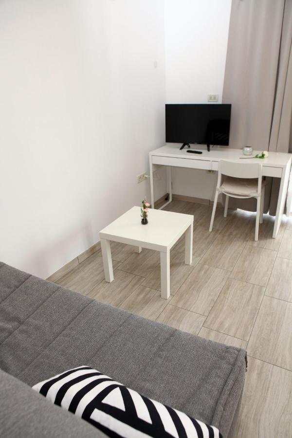 Harmony Inn Apartments בפורטורוז מראה חיצוני תמונה